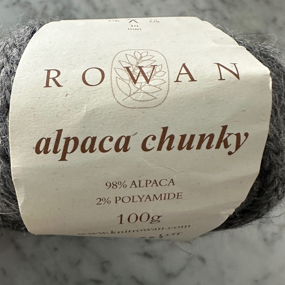 ROWAN Alpaca Chunky Yarn. Five skeins. Dark and light grey. - Picture 2 of 5
